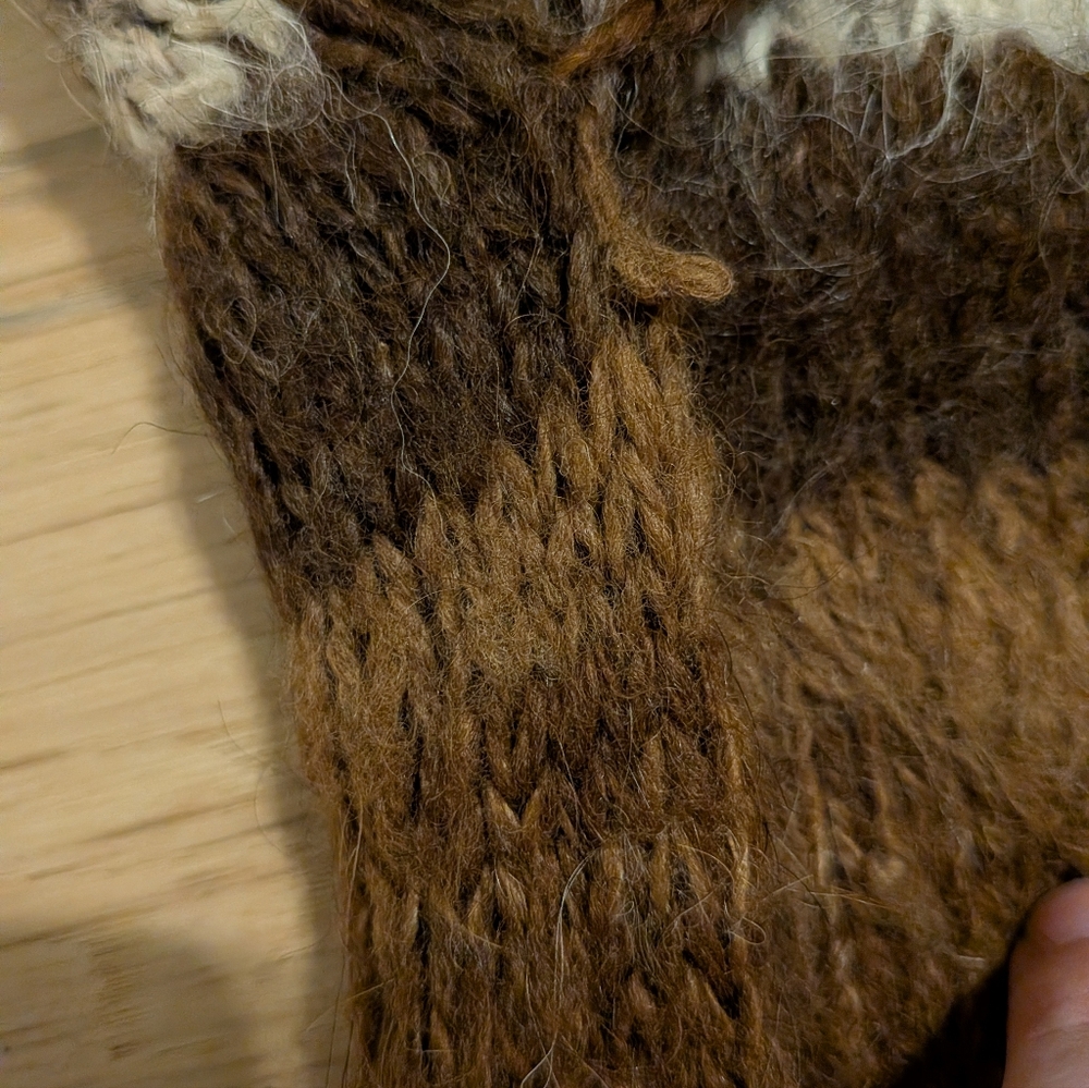 Vintage Brown And White Handmade Alpaca/Llama? Sweater Size Small As Is - Picture 7 of 11